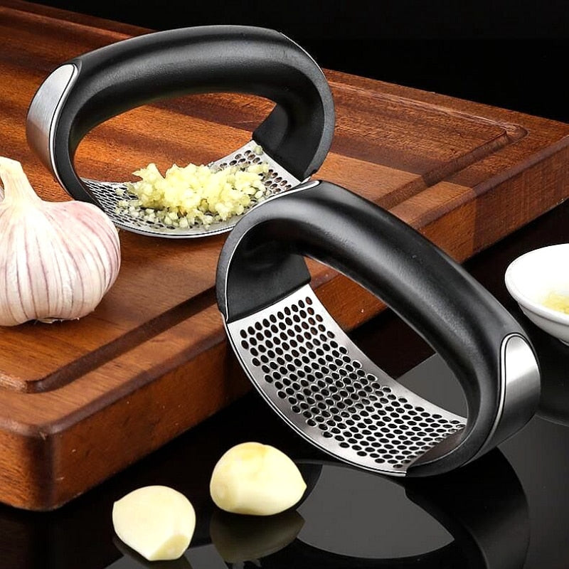 garlic-press-crusher - Esteem Kitchen