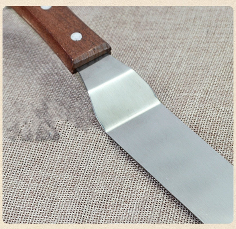 frost-cutlery-knife - Esteem Kitchen