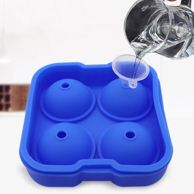 best-ice-cube-makers - Esteem Kitchen