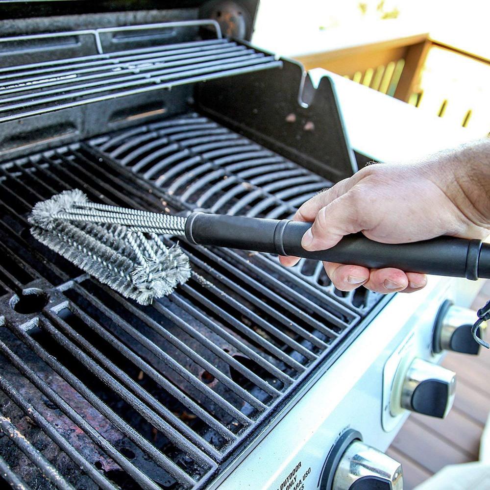 grill-cleaning-brush